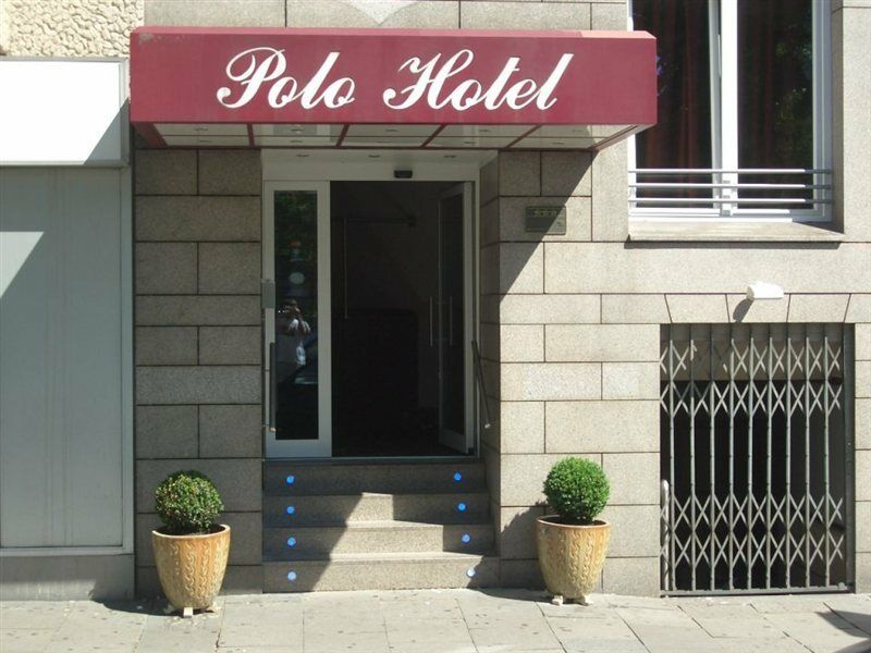 Hotel Polo Am Zob Hamburg-Harburg Buitenkant foto